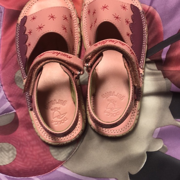 Garvalin NWOT pink Sandles. Size 10/26 - Picture 2 of 5